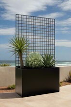 Load image into Gallery viewer, Steel Edge Planter with Trellis - FREE SHIPPING!
